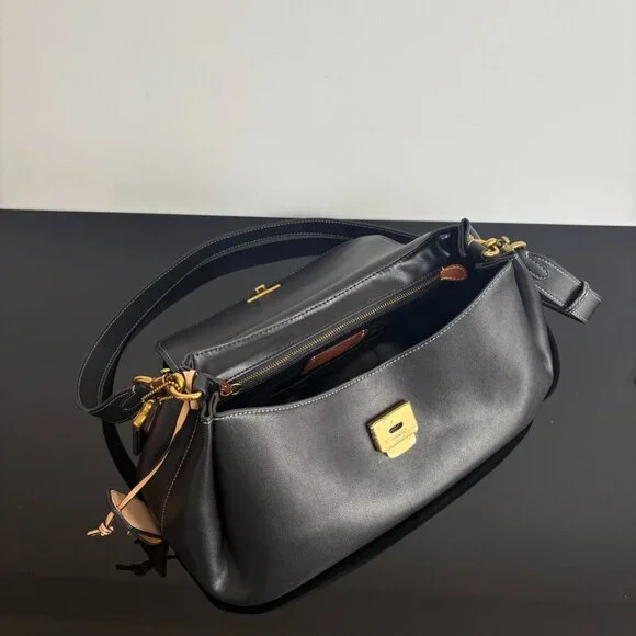 COACH women's handbag size 35.5*21*16 - Picture 7 of 9